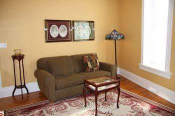 The Harbourfront Inn Sainte-Catherine Extérieur photo