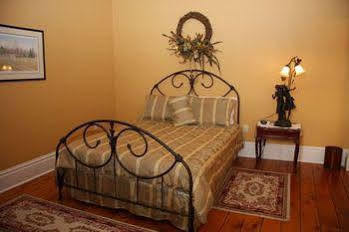 The Harbourfront Inn Sainte-Catherine Extérieur photo